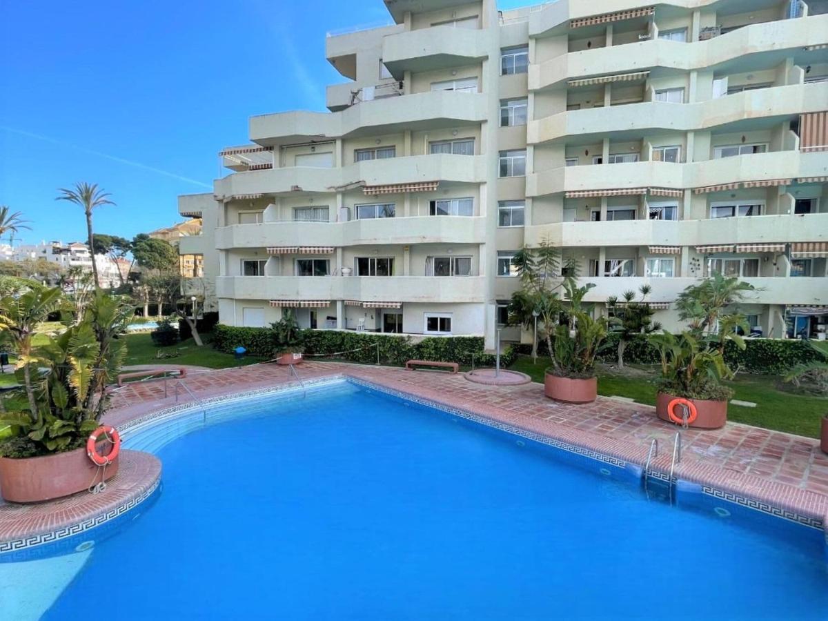 Belvilla By Oyo Apartment In Benalma¡Dena Benalmadena Bagian luar foto